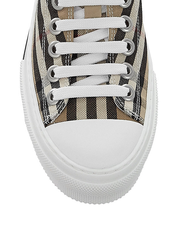 Sneaker aus Check-Gewebe, Veloursleder und Leder