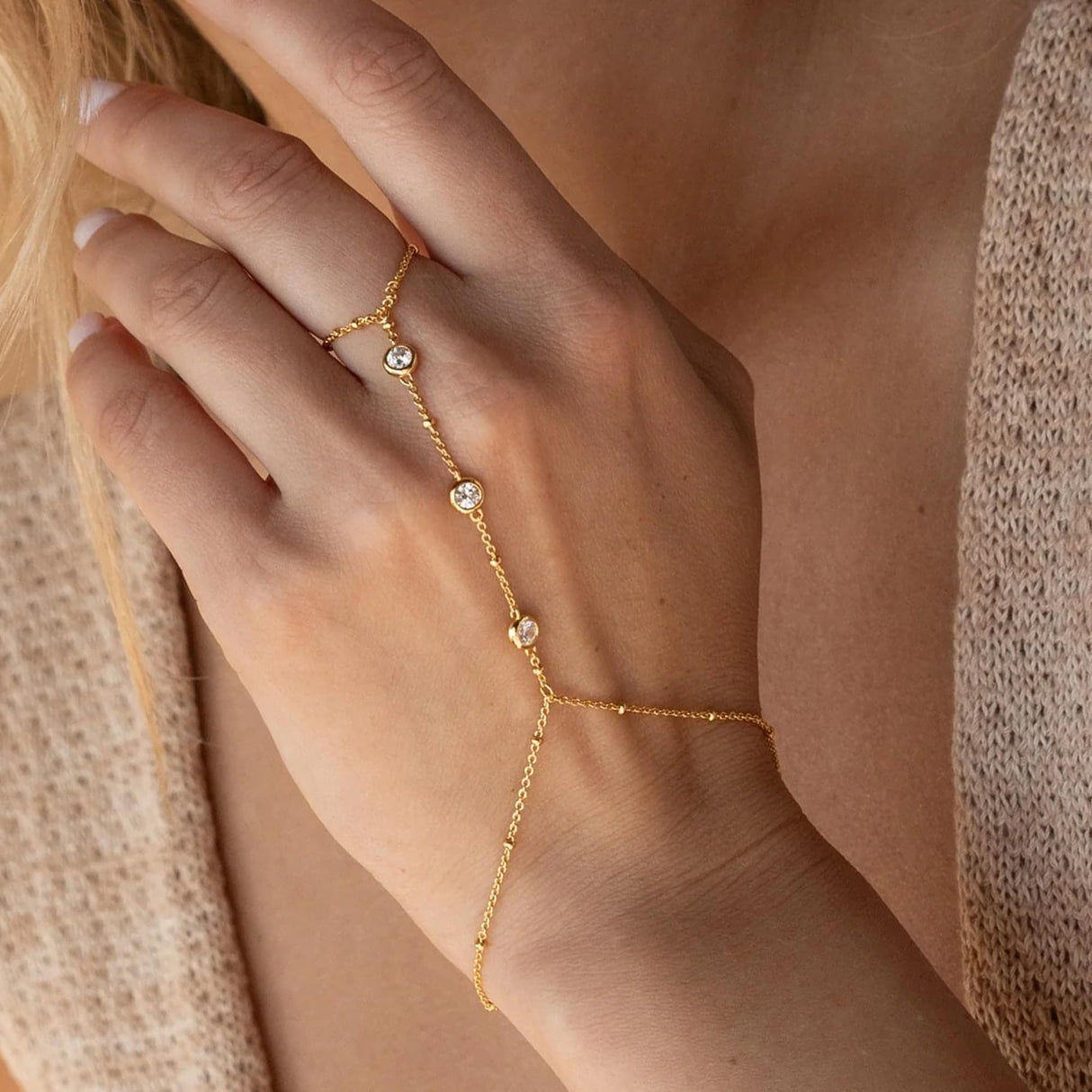 Gold Bracelets for Women,Dainty Bracelets Set for Women Trendy