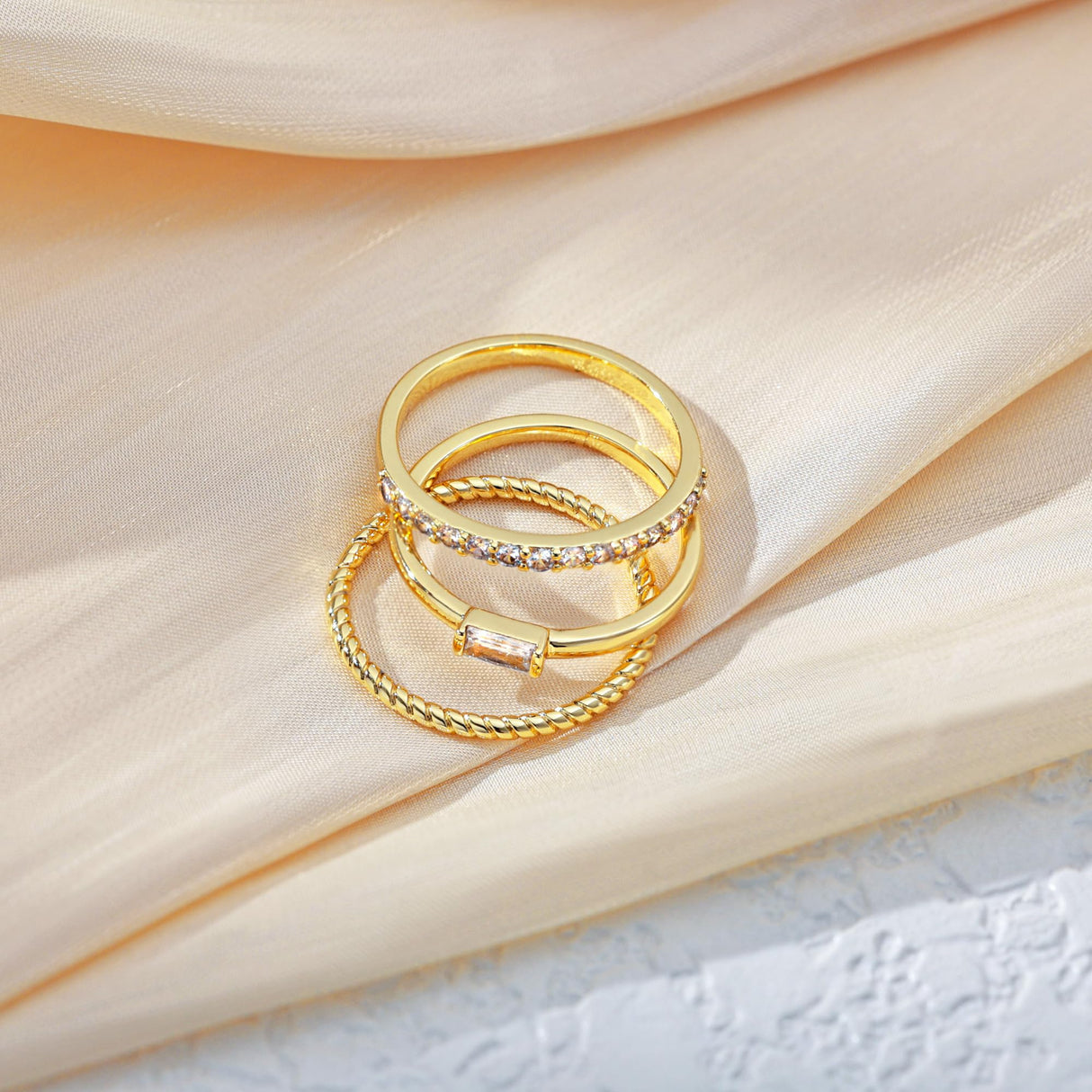 Moodear 3PCS Gold Rings for Women Non Tarnish Dainty 14k Gold Plated