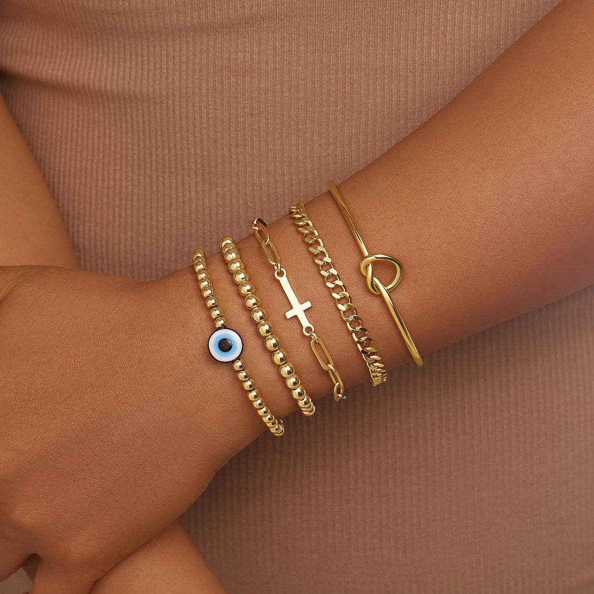 Gold Bracelets for Women,Dainty Bracelets Set for Women Trendy