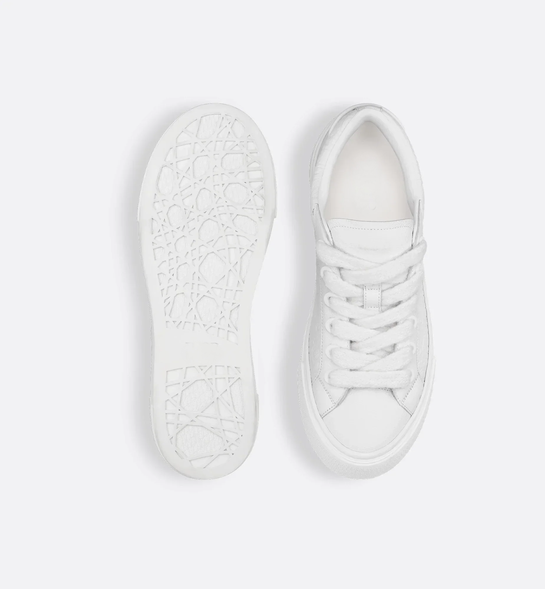 B33 Spin Sneaker